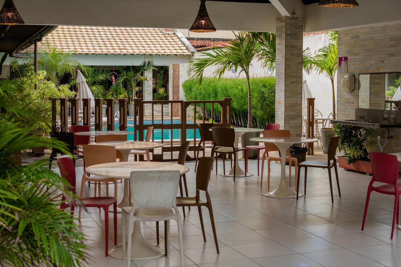 Via Mar Praia Hotel أراكاجو المظهر الخارجي الصورة